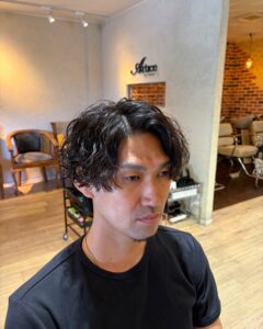 サーフカールでつくる抜け感ヘア