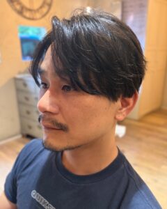 大人センターパートのニュアンスパーマ